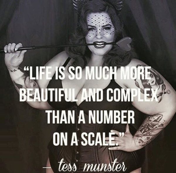 Tess Munster no solo es famosa por ser modelo. También por crear la exitosa iniciativa #effortyourbeautystandards, en el que impulsó a varias mujeres a tener confianza en sus cuerpos. Aquí, una foto que le hizo un fan. Foto: Tess Munster/ Facebook