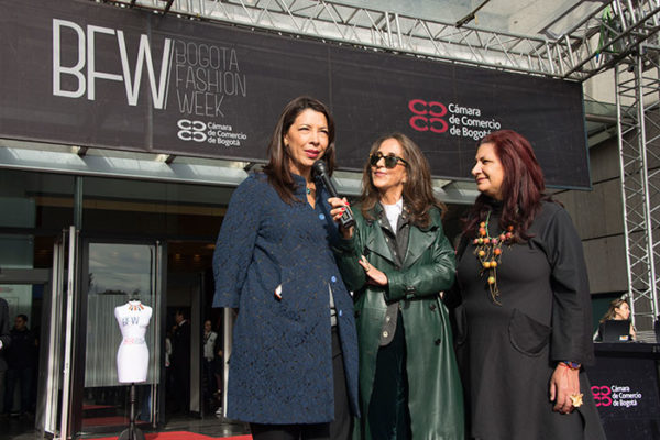 Paula Peña, Pilar Castaño y Pilar Luna detrás del BFW 2017